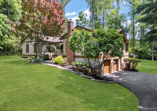 1st image of 20 Aberdeen Dr, West Nyack, NY 10994 | MLS# 1001802