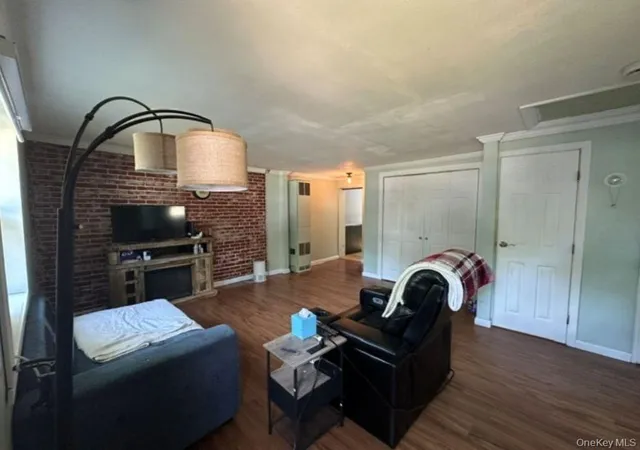 Homes for sale in Southampton, NY | 14 Coolidge Rd, Southampton, NY 11946 | MLS# 1001817