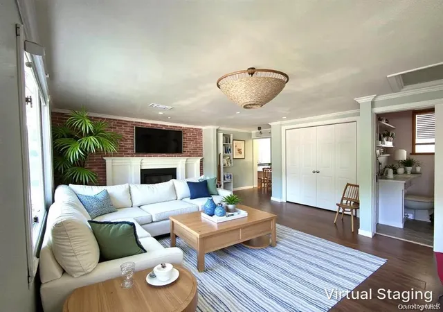 Photo 3 of Single family home for sale at 14 Coolidge Rd, Southampton, NY 11946 | MLS# 1001817 | Listing updated on 2026-10-06