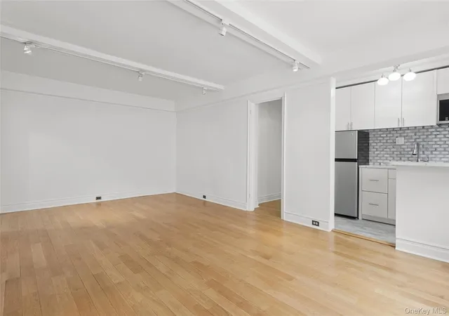 5th image of 319 E 50 St #10L, New York, NY 10022 | MLS# 1001834