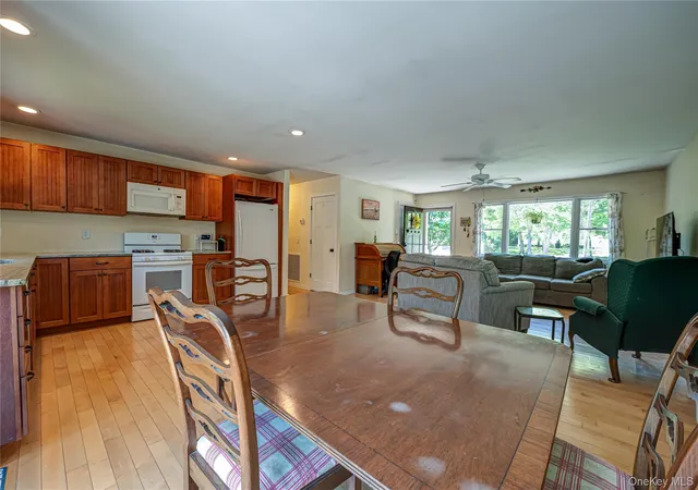 3rd image of 37 Crescent Bow, Brookhaven, NY 11961 | MLS# 1001861