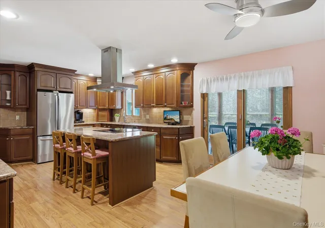 4th image of 11 Mimosa Pl, Shelter Island, NY 11964 | MLS# 1001893