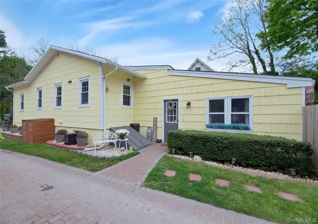Homes for sale in Brookhaven, NY | 338 & 340 Main Street, Brookhaven, NY 11733 | MLS# 1001894