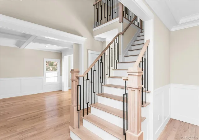 Photo 3 of Single family home for sale at 76 Wyoming Ct, Syosset, NY 11791 | MLS# 1001913 | Listing updated on 2026-08-21