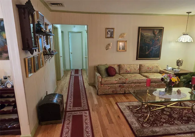 5th image of 2127 Leighton Rd, Hempstead, NY 11003 | MLS# 1001947