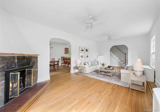 5th image of 17 Old Orchard Rd, New Rochelle, NY 10804 | MLS# 1001987