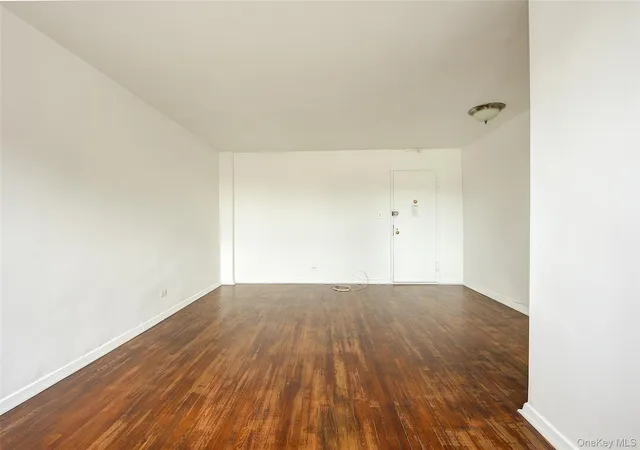 3rd image of 63-45 Saunders St, New York, NY 11374