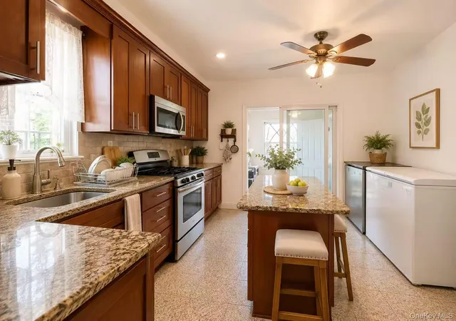 Photo 4 of House for sale at 47-21 198th Street, Flushing, NY 11358 | MLS# 1002013 | Listing updated on 2026-05-23
