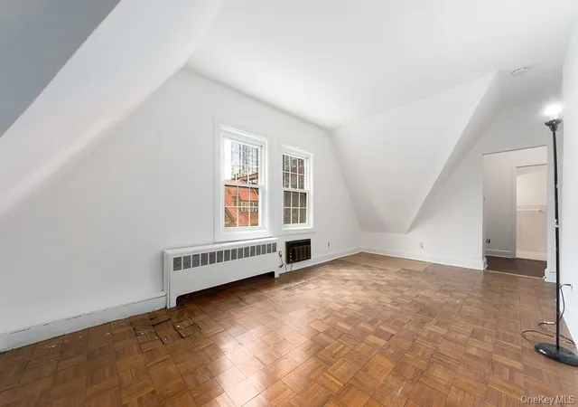 Photo 3 of Sale Pending at 10 Station Sq #R42, Forest Hills, NY 11375 | MLS# 1002014 | Listing updated on 2026-09-19