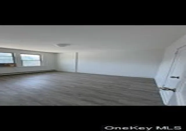 Photo 4 of Single family home for sale at 6125 Saunders St, New York, NY 11374 | MLS# 1002017 | Listing updated on 2026-08-07