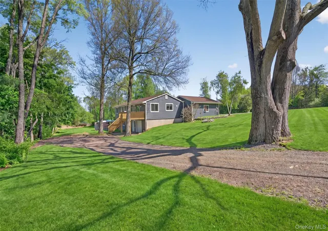 2nd image of 1 Harvest Cir, Warwick, NY 10990 | MLS# 1002050