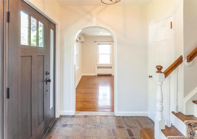 3rd image of 271 Read Ave, Tuckahoe, NY 10707 | MLS# 1002058