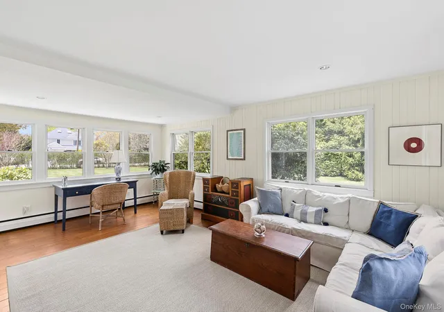 Homes for sale in Southampton, NY | 24 Baycrest Ave, Southampton, NY 11977 | MLS# 1002075