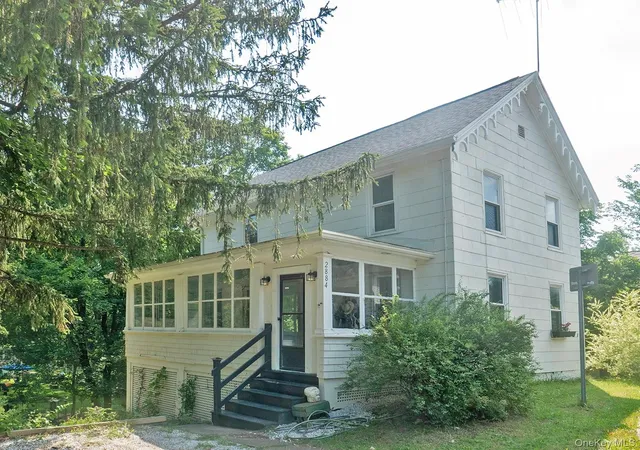 Homes for sale in Stockport, NY | 2884 Atlantic Ave, Stockport, NY 12172 | MLS# 1002092