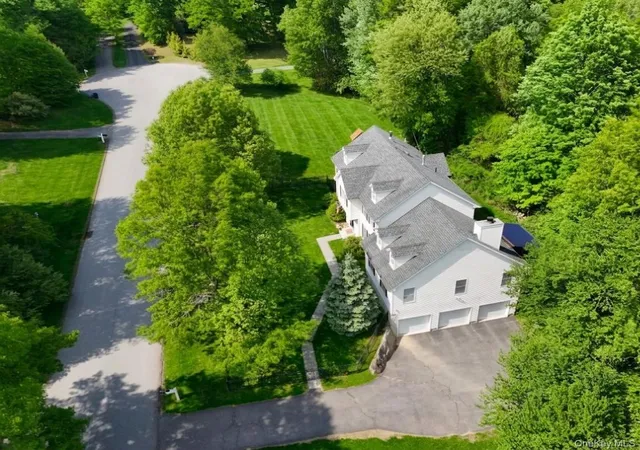 3rd image of 22 Theodore Trl, Patterson, NY 10512 | MLS# 1002112