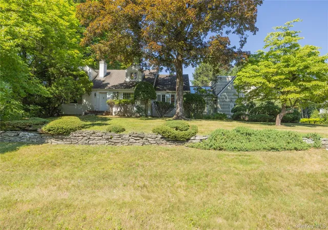 2nd image of 11 Wheeler Pl E, Clarkstown, NY 10994 | MLS# 1002160