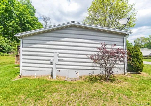 Homes for sale in East Fishkill, NY | 209 Wood Hollow Road, East Fishkill, NY 12533 | MLS# 1002183