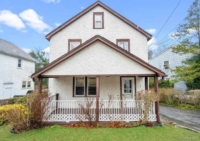 2nd image of 43 Van Nostrand Ave, North Hempstead, NY 11024 | MLS# 1002188