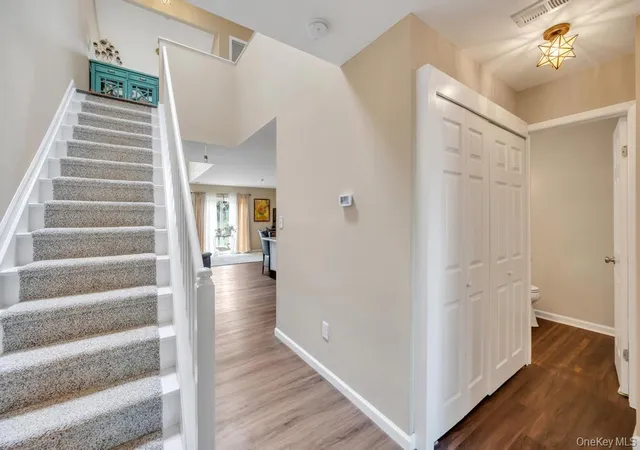 Listing Photo 5 - Condo for sale in building located at 194 Gothic Cir, Brookhaven, NY 11949