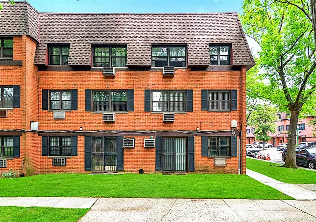 4th image of 220-50 64th Ave, New York, NY 11364