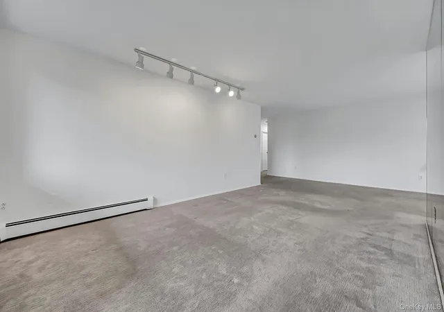 Homes for sale in Greenburgh, NY | 100 E Hartsdale Ave #5GE, Greenburgh, NY 10530 | MLS# 1002243