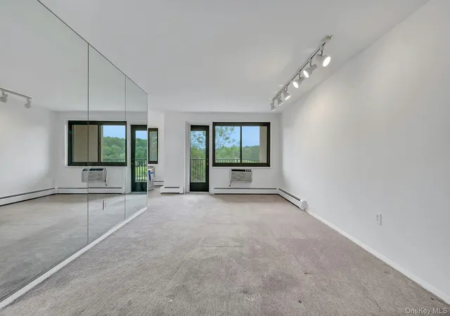 Homes for sale in Greenburgh, NY | 100 E Hartsdale Ave #5GE, Greenburgh, NY 10530 | MLS# 1002243