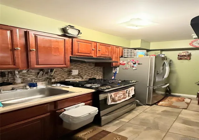 2nd image of 86 16 60th Ave #1A, Elmhurst, NY 11373 | MLS# 1002248