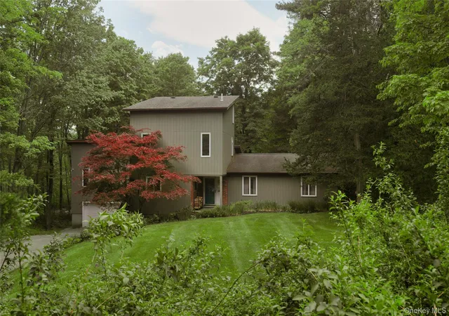 Homes for sale in Hyde Park, NY | 360 Mills Cross Rd, Hyde Park, NY 12580 | MLS# 1002254