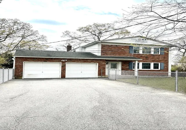 3rd image of 66-68 Hawthorne, Islip, NY 11730 | MLS# 1002271