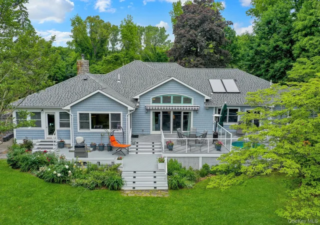 3rd image of 71 Dyke Rd, Setauket, NY 11733 | MLS# 1002281