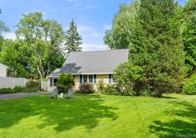 Photo 1 of Sale Pending at 3 Jennifer Ln, Hartsdale, NY 10530 | MLS# 1002310 | Listing updated on 2026-06-20
