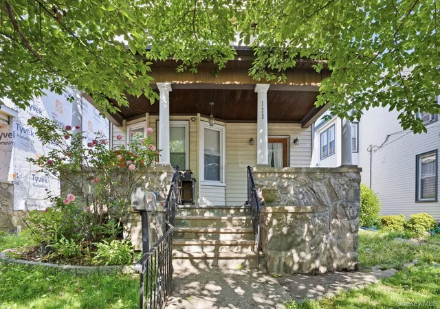 1st image of 123 Fourth Ave, Pelham, NY 10803 | MLS# 1002324