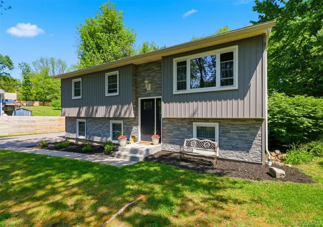 3rd image of 14 Baumer Rd, Wallkill, NY 12589 | MLS# 1002345