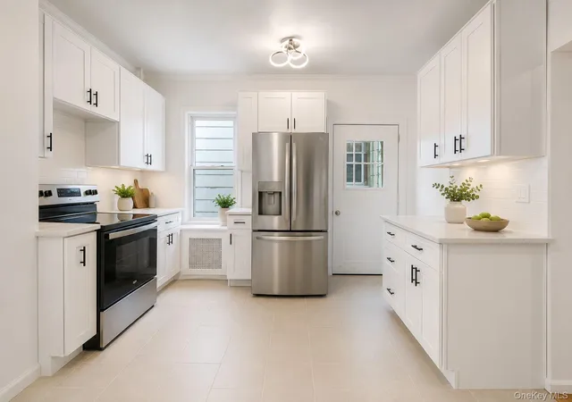 5th image of 79 Taft Ave, Staten Island, NY 10301 | MLS# 1002431