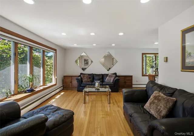 3rd image of 32 Meadow Ridge Rd, Patterson, NY 10509 | MLS# 1002436