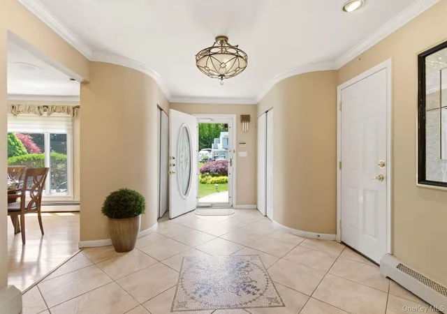 5th image of 33 Roy Dr, Smithtown, NY 11767 | MLS# 1002477