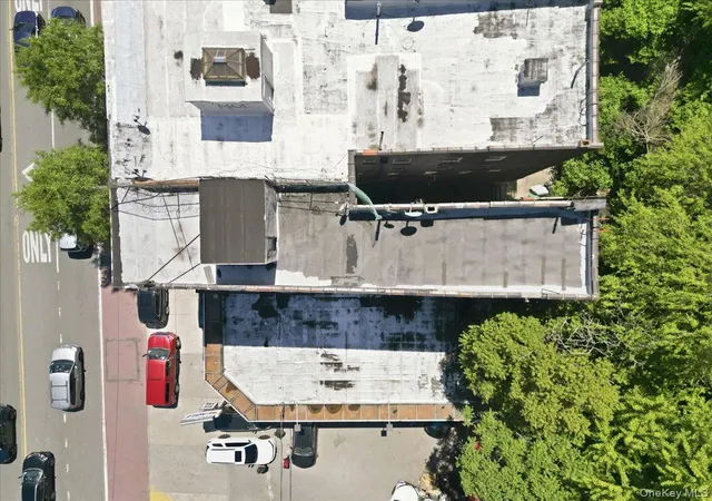 Photo 4 of House for sale at 2101 Webster Ave, Bronx, NY 10457 | MLS# 1002495 | Listing updated on 2026-05-21