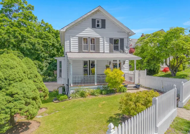 Homes for sale in Ossining, NY | 119 Croton Ave, Ossining, NY 10562 | MLS# 1002512