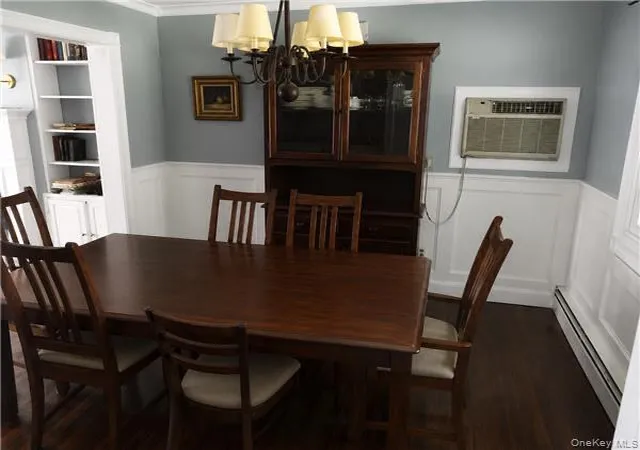 Photo 4 of Sale Pending at 387 Mark Tree Rd, East Setauket, NY 11733 | MLS# 1002520 | Listing updated on 2026-08-04
