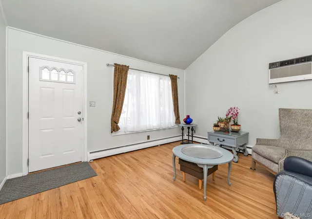 Photo 4 of Sale Pending at 106 Green Ave, Hempstead, NY 11550 | MLS# 1002567 | Listing updated on 2026-08-04