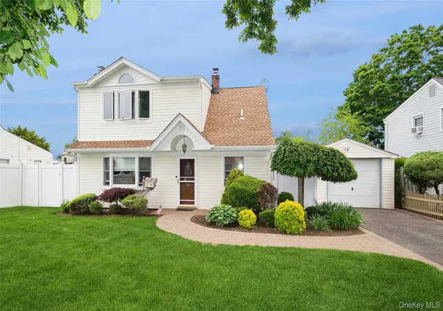 1st image of 25 Rock Ln, Hempstead, NY 11756 | MLS# 1002574