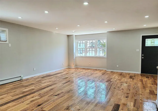 3rd image of 14514 226Th St, Springfield Gardens, NY 11413 | MLS# 1002597