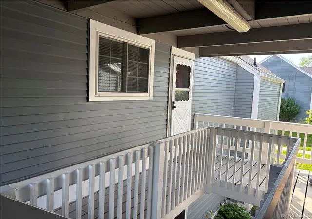 Homes for sale in Fishkill, NY | 600 Commons Wy, Fishkill, NY 12524