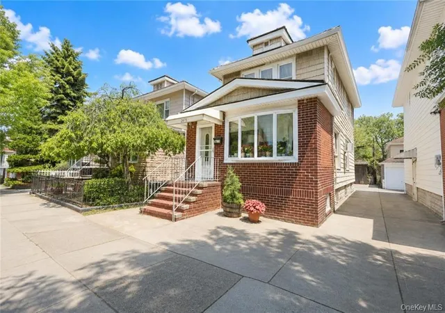 Photo 2 of Single family home for sale at 2675 E 27th Street, Brooklyn, NY 11235 | MLS# 1002612 | Listing updated on 2026-05-26