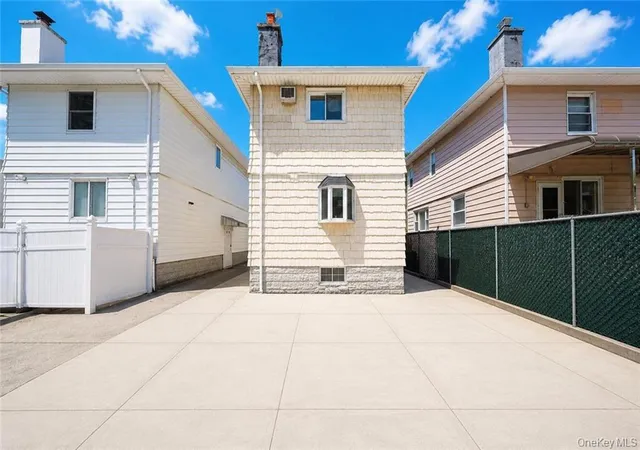 Photo 3 of Single family home for sale at 2675 E 27th Street, Brooklyn, NY 11235 | MLS# 1002612 | Listing updated on 2026-05-26