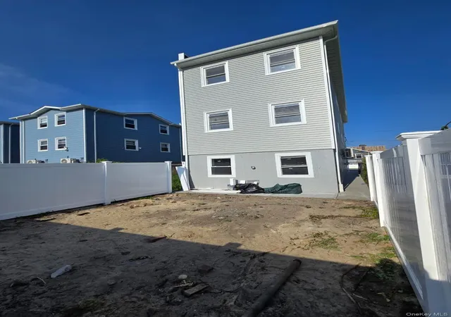 Photo 3 of Single family home for sale at 445 Beach 45th St, Far Rockaway, NY 11691 | MLS# 1002625 | Listing updated on 2026-06-14
