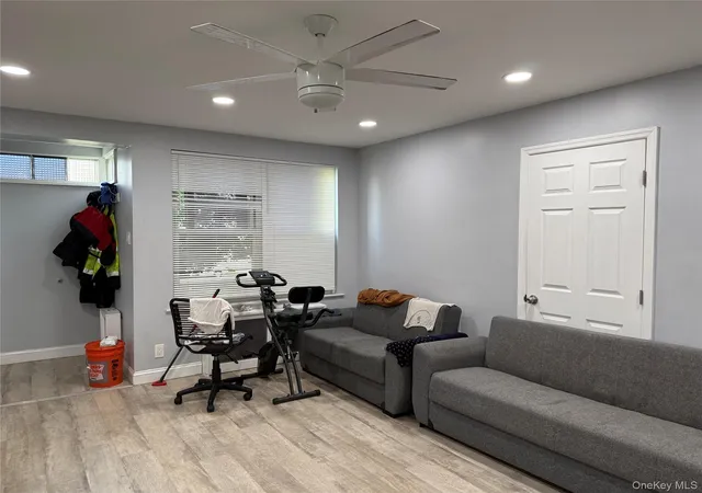 2nd image of 219 Rumsey, Yonkers, NY 10705