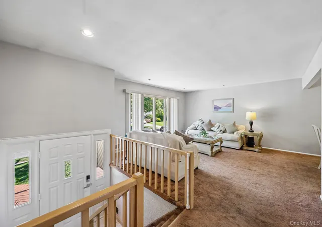 5th image of 4 Sherbrooke Dr, Smithtown, NY 11787 | MLS# 1002706