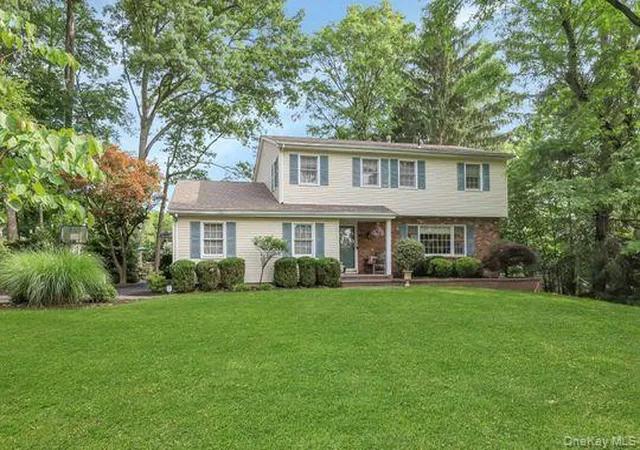 1st image of 4 Liberty Cir, New City, NY 10956 | MLS# 1002716