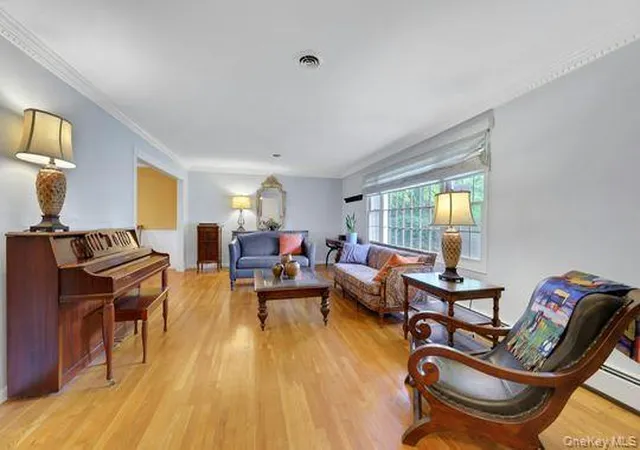 4th image of 4 Liberty Cir, New City, NY 10956 | MLS# 1002716
